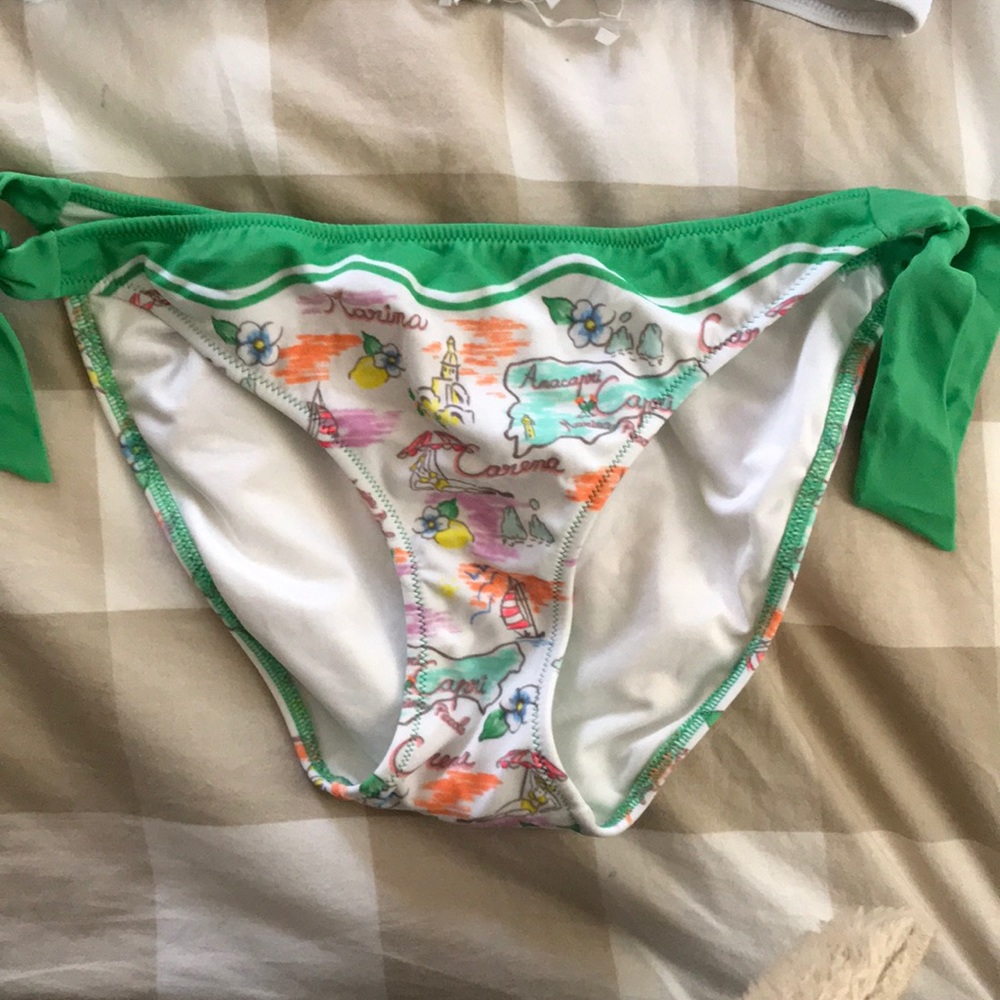 ๐VS bikini๐ - Picture 4 of 4